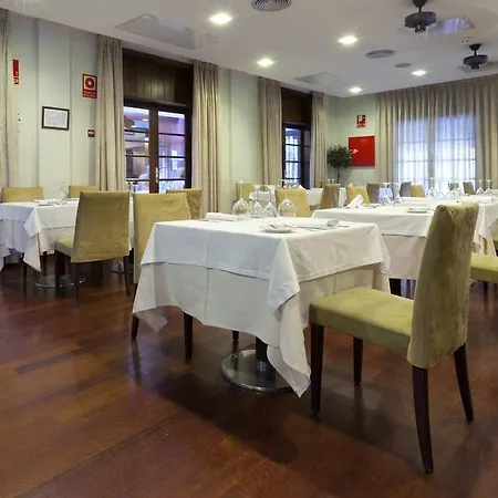 酒店 拉古纳尼瓦利亚spa大酒店 4*