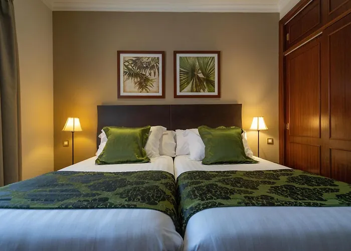 Laguna Nivaria & Szálloda La Laguna