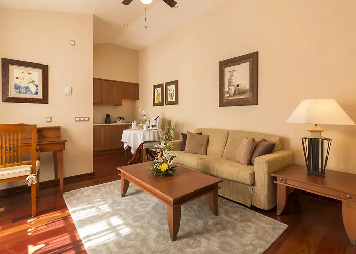 Laguna Nivaria & Szálloda 4*