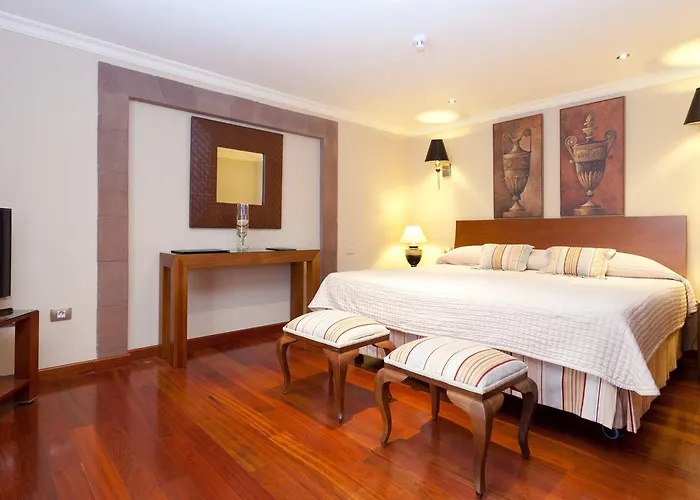 Laguna Nivaria & Szálloda 4*